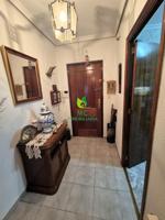 Amplio piso en venta en pleno centro, con balcón y patio – ¡una oportunidad única! photo 0