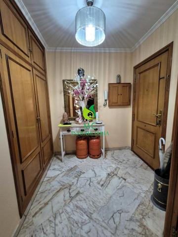 Piso reformado en venta en el centro de Villanueva de la Serena photo 0