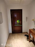 Ático luminoso con garaje cerca del centro – ¡No lo dejes escapar! photo 0