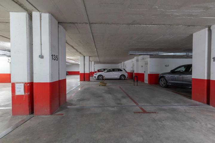 Parking En venta en Centro Salud, Armilla photo 0
