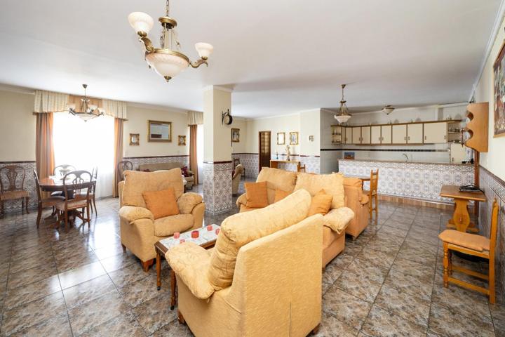 Casa en Belicena photo 0