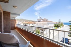 Piso En venta en Calahonda - Carchuna, Calahonda photo 0
