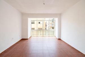 Piso En venta en Motril Pueblo, Motril photo 0