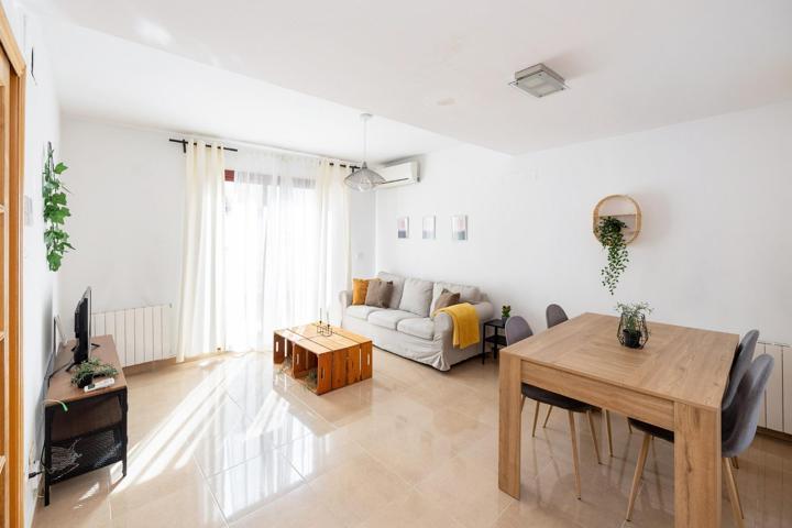 Unifamiliar Pareada En venta en Nevada, Armilla photo 0