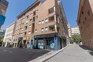 Piso En venta en Constitucion, Granada photo 0