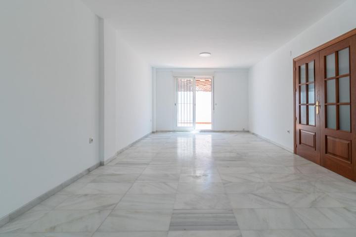 Casa En venta en San Cayetano, Churriana De La Vega photo 0