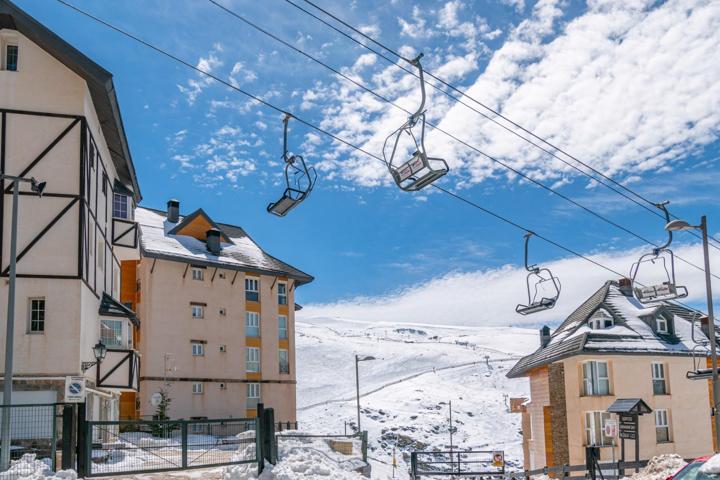 Piso En venta en Sierra Nevada, Monachil photo 0