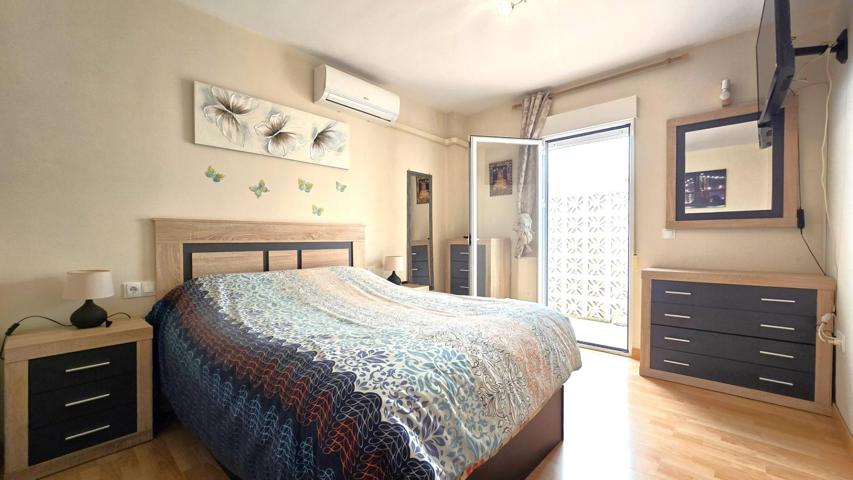 Piso En venta en Vega De Granada Zona Noroeste, Cullar Vega photo 0