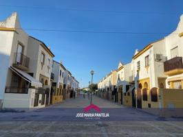 ADOSADO EN ALQUILER EN ZONA SUR photo 0