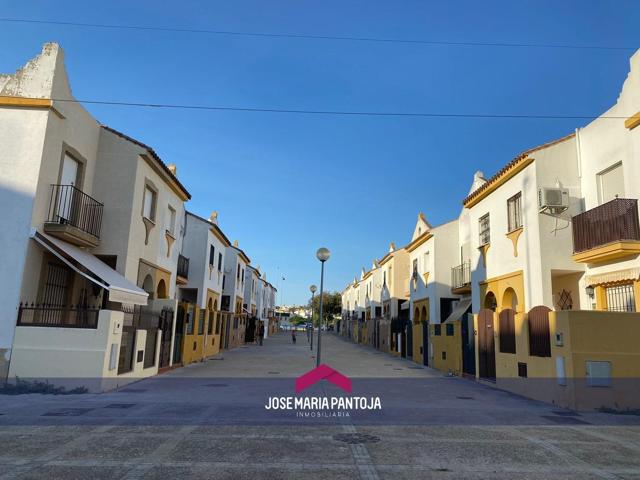 ADOSADO EN ALQUILER EN ZONA SUR photo 0
