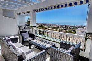 Piso En venta en Avenida Juan Luis Peralta. 29639, Benalmádena (málaga)benalmádena Pueblo, Benalmádena photo 0