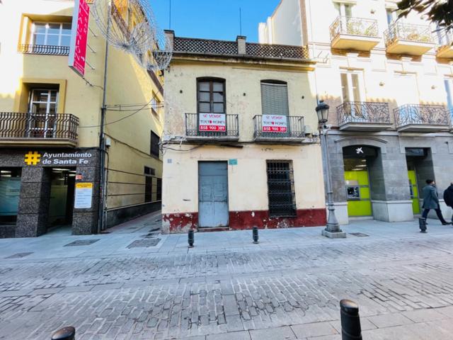 Gran casa para reformar o tirar en pleno centro del pueblo photo 0