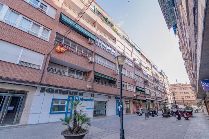 GRAN OPORTUNIDAD DE INVERSIÓN EN ZONA CAMINO DE RONDA – GRANADA photo 0