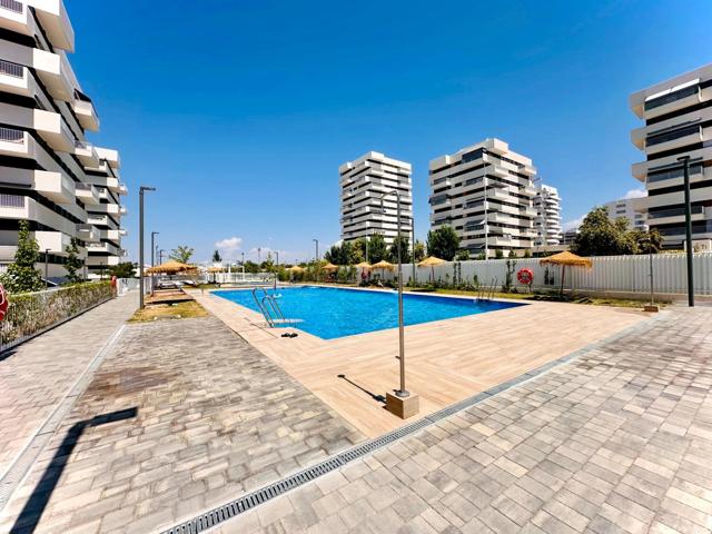 Exclusiva Planta Baja de 3 Dormitorios con Terraza Privada de 87m² en una de las Mejores Urbanizaciones de Granada photo 0