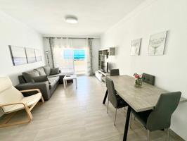 Piso Reformado con Balcón y Muebles en el Corazón de Salobreña – ¡Listo para Ti! photo 0