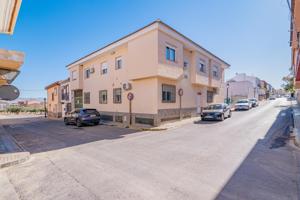 VENTA DE PISO EN LAS GABIAS DE 2 DORMITORIOS CON GARAJE Y TRASTERO photo 0