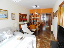 PISAZO AMPLIO LUMINOSO EN UNA DE LAS MEJORES ZONAS DE GRANADA photo 0