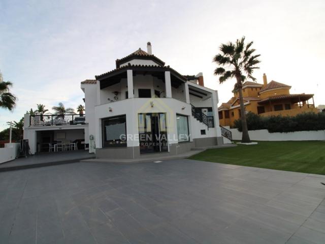Villa En venta en La Alcaidesa photo 0