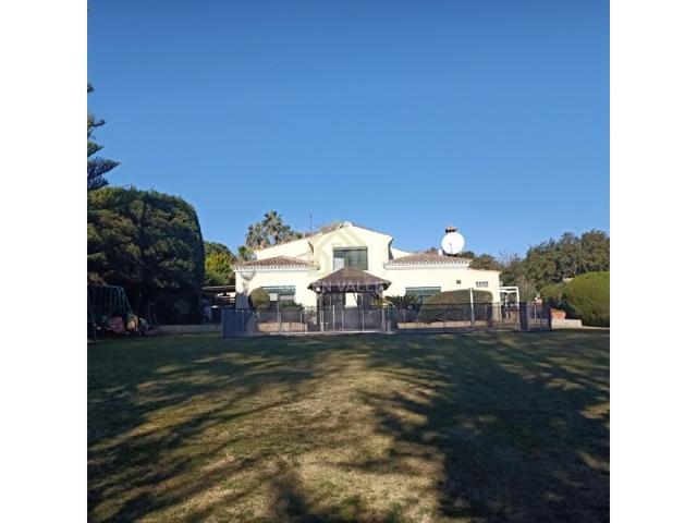 Villa En venta en Sotogrande photo 0