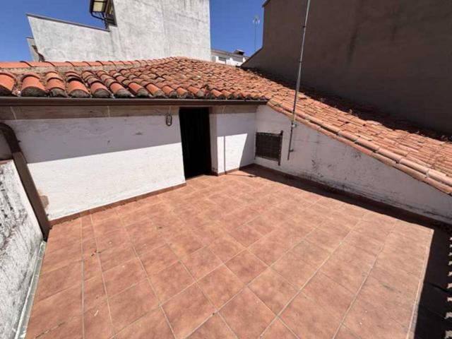 CASA UNIFAMILIAR EN VENTA EN CORIA. REF. 395. photo 0