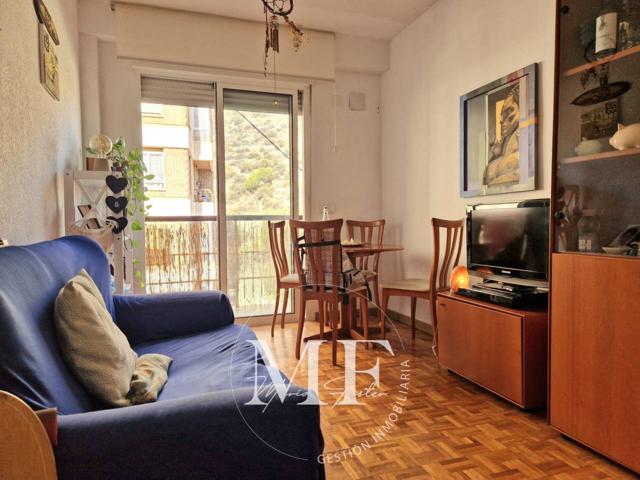 Piso en venta en Raval Roig(03002) photo 0