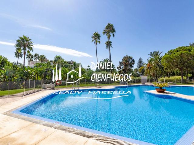 Piso En venta en Marbella photo 0