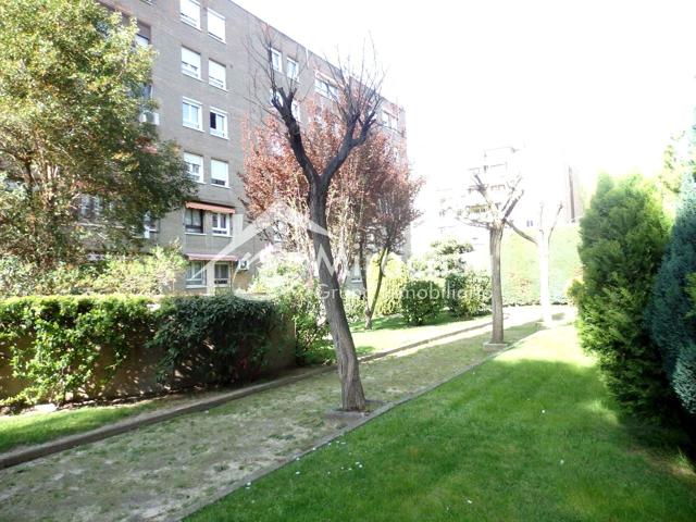 Grupo Inmobiliario Miracasa VENDE vivienda de 3 dormitorios en Calle Nicolás Salmerón photo 0