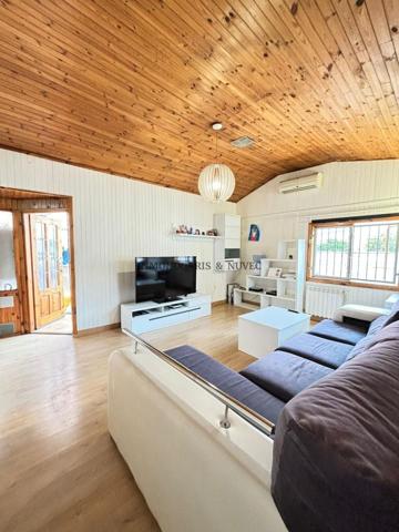 Casa - Chalet en venta en Barberà del Vallès de 1000 m2 photo 0