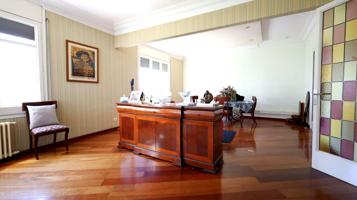 Piso en venta en Barcelona de 250 m2 photo 0