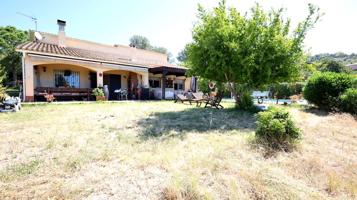 Casa - Chalet en venta en Olivella de 189 m2 photo 0