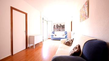 EXCELENTE PISO EN VINYETS photo 0