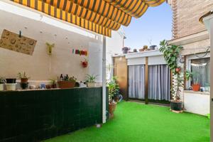 Piso en venta en Barcelona de 110 m2 photo 0