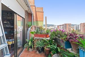 Piso en venta en Barcelona de 110 m2 photo 0