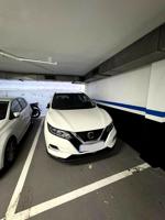 EXCELENTE PLAZA DE PARKING EN CONSELL DE CENT photo 0