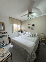 EXCELENTE PISO ALTO Y EXTERIOR EN COLLBLANC photo 0