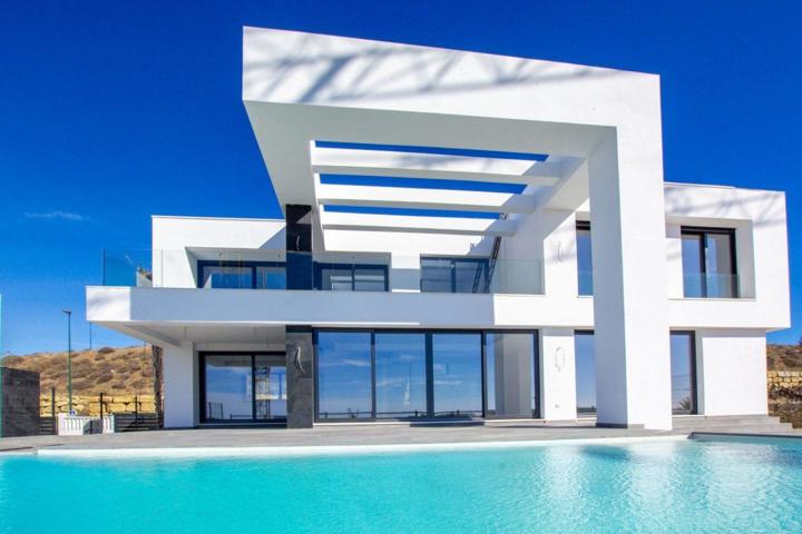 Casa En venta en Limonar, Málaga photo 0