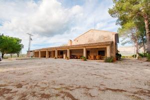 Casa De Campo En venta en Comunidad Valenciana, Gata De Gorgos photo 0