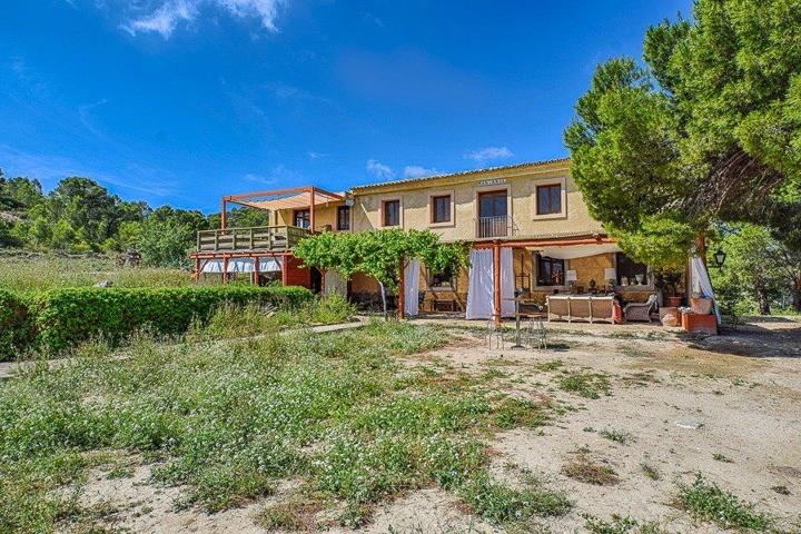 Casa De Campo En venta en Comunidad Valenciana, Relleu photo 0