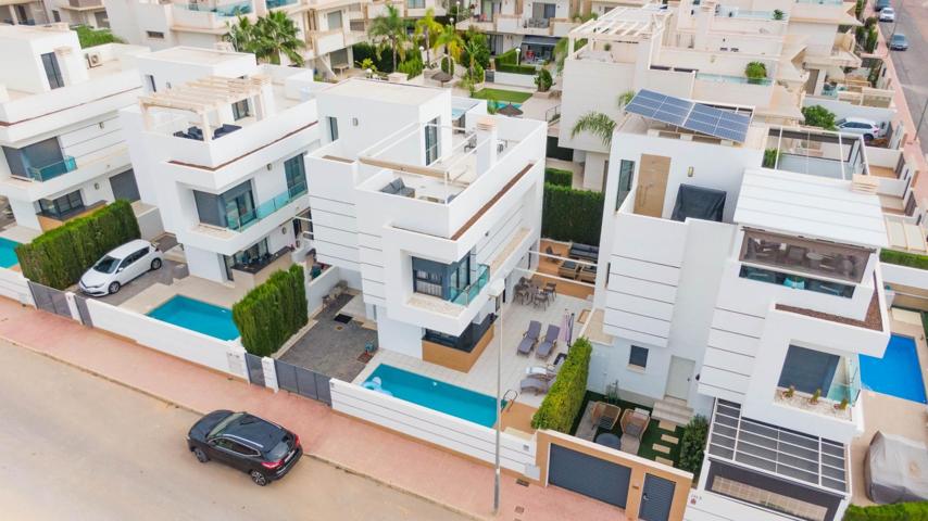 Casa En venta en Ciudad Quesada, Rojales photo 0