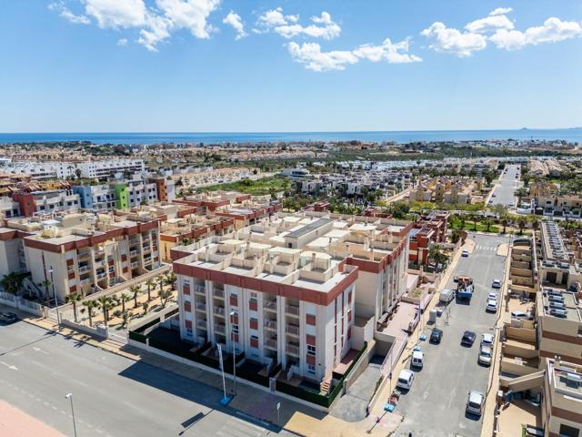 Piso En venta en Lomas De Cabo Roig, Orihuela Costa photo 0