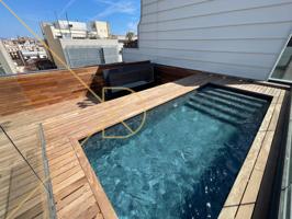 Ático de 196 m2 en zona Sant Gervasi Galvany + zona comunitaria exclusiva con piscina y solárium photo 0