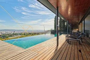 Residencia unifamiliar de 1800m2 en venta en Sarrià photo 0