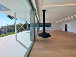Espectacular casa moderna a estrenar de 1.300m2 con fantásticas vistas a mar.  Pedralbes photo 0