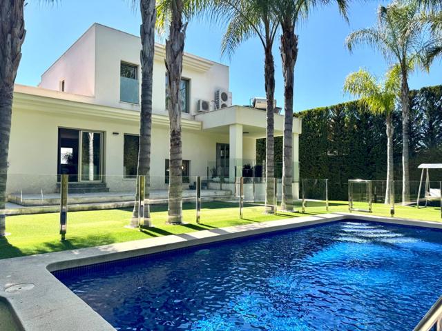 ¡EXCLUSIVA villa de lujo en La Alcayna con más de 600 m² de parcela! ¡Tu nuevo hogar te espera! photo 0