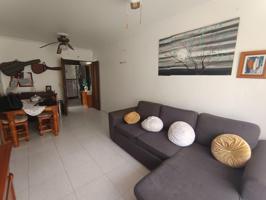 Piso en Venta en Mairena del Aljarafe (Barriada La Prusiana). photo 0