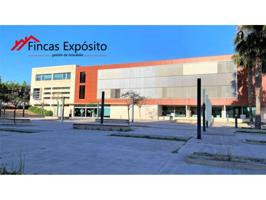 SE VENDE CHALET ADOSADO photo 0