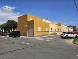 Se vende duplex Juan Grande photo 0
