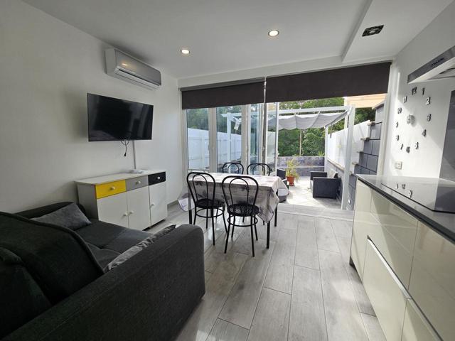 BONITO PISO CON TERRAZA photo 0