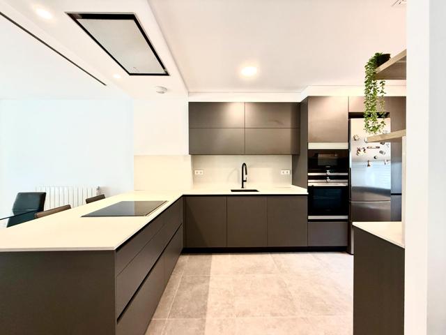 Exclusivo Chalet Adosado en Venta en Sitges photo 0