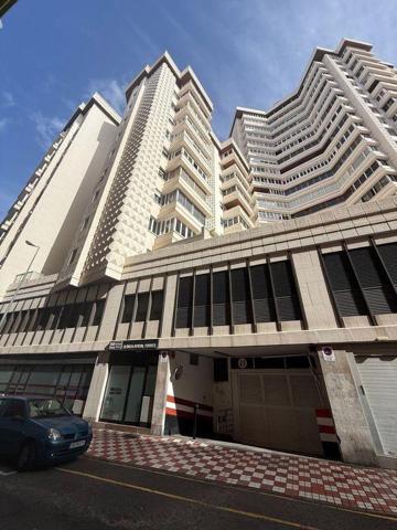 Plaza De Parking en venta en Las Palmas de Gran Canaria de 24 m2 photo 0